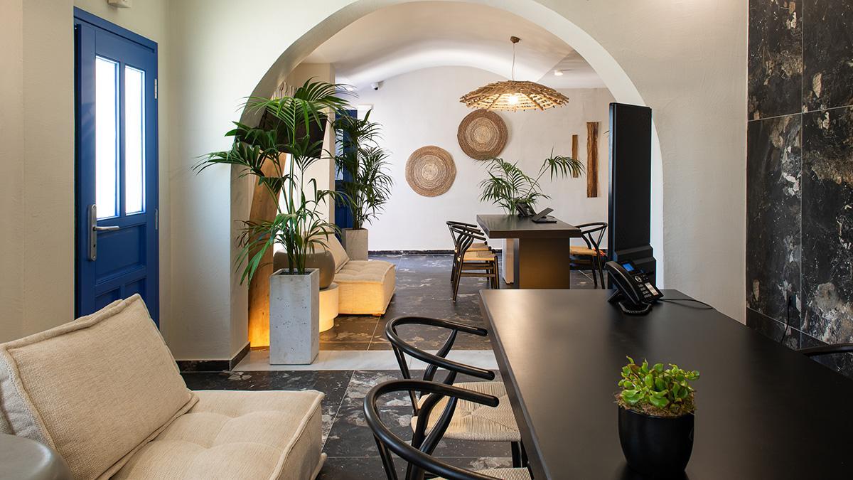 The Noverian Bios Santorini Boutique Hotel Fira  Extérieur photo
