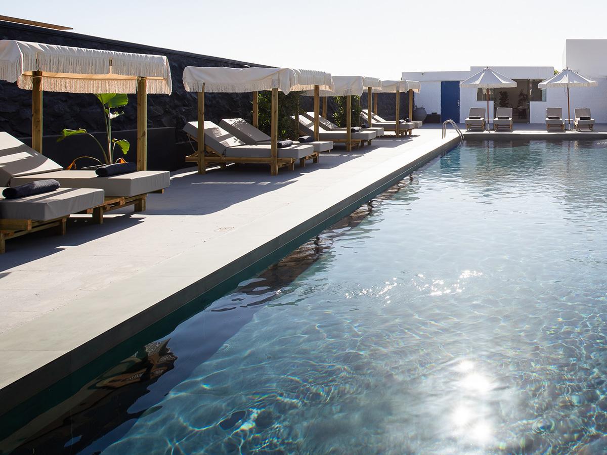 The Noverian Bios Santorini Boutique Hotel Fira  Extérieur photo