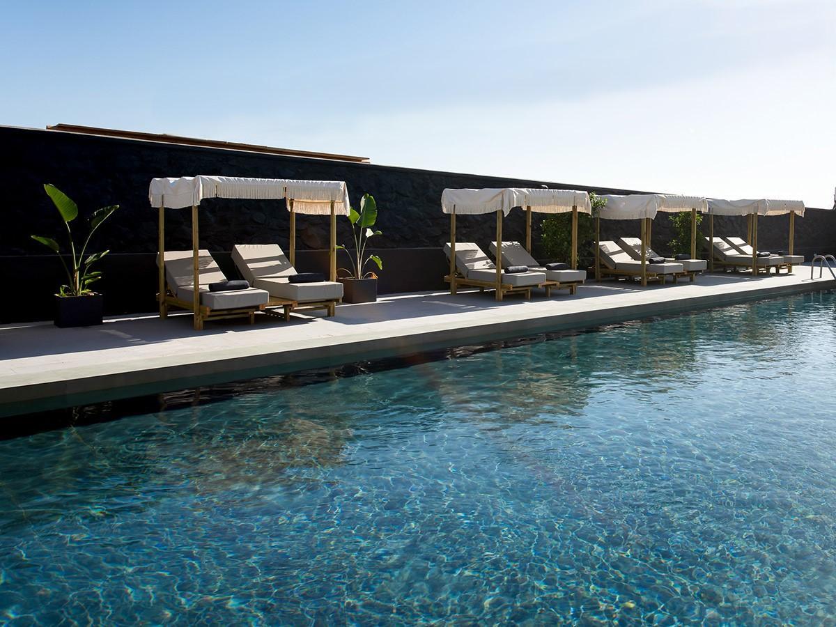 The Noverian Bios Santorini Boutique Hotel Fira  Extérieur photo