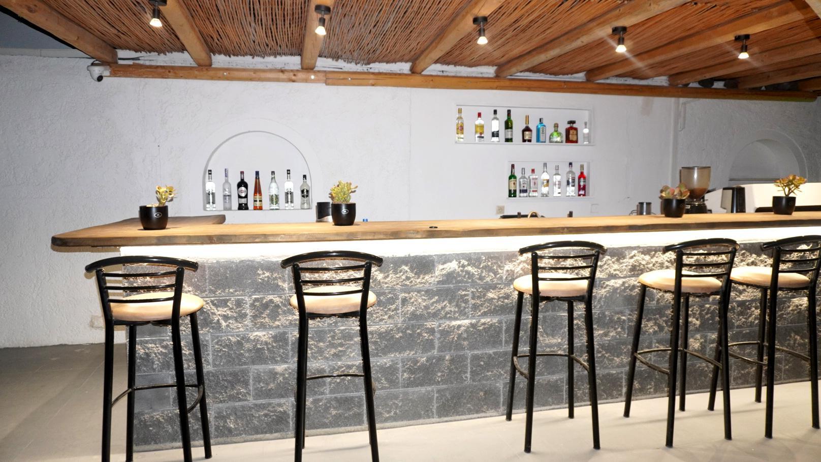 The Noverian Bios Santorini Boutique Hotel Fira  Extérieur photo