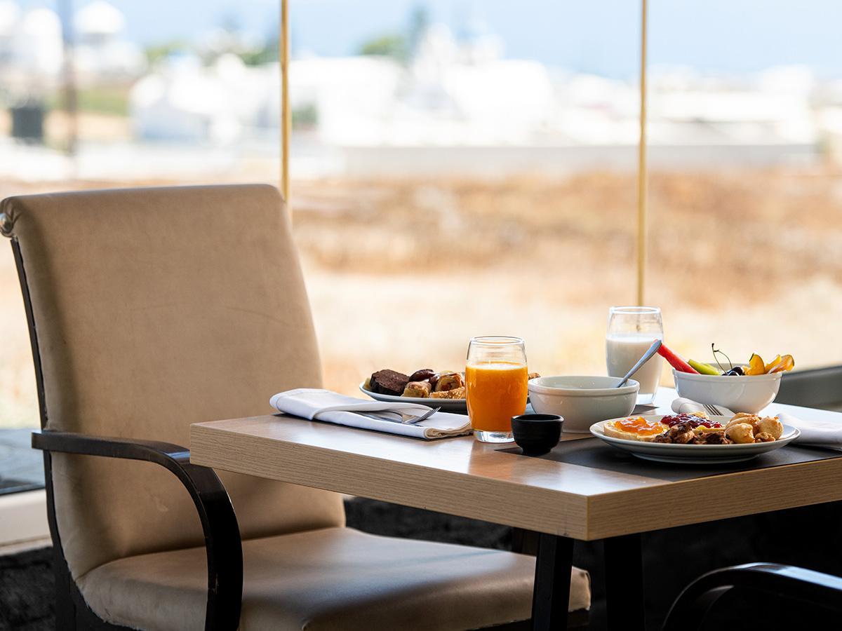 The Noverian Bios Santorini Boutique Hotel Fira  Extérieur photo