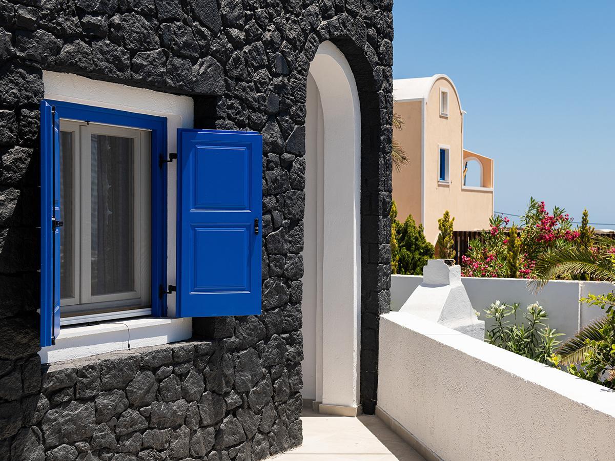 The Noverian Bios Santorini Boutique Hotel Fira  Extérieur photo
