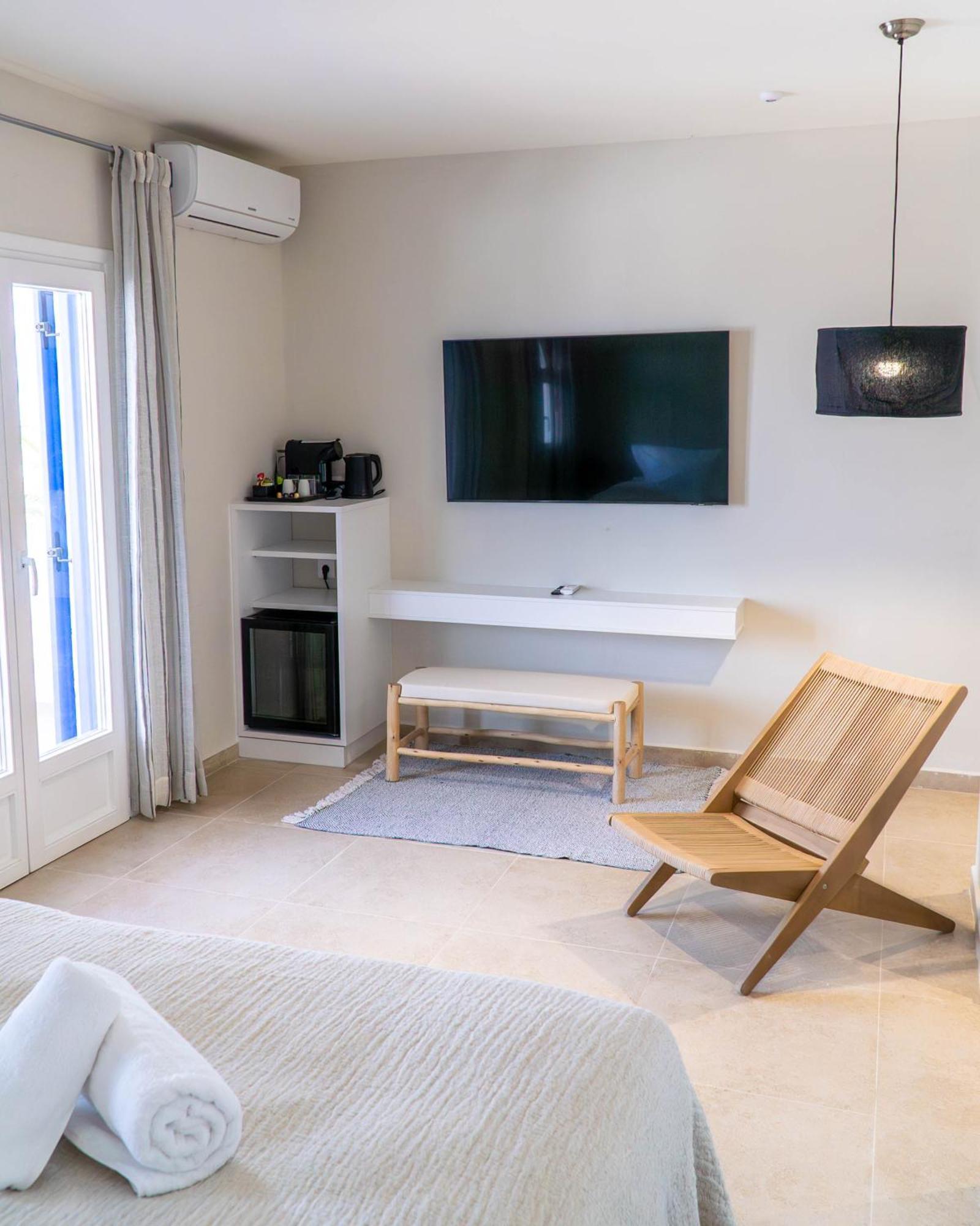 The Noverian Bios Santorini Boutique Hotel Fira  Chambre photo