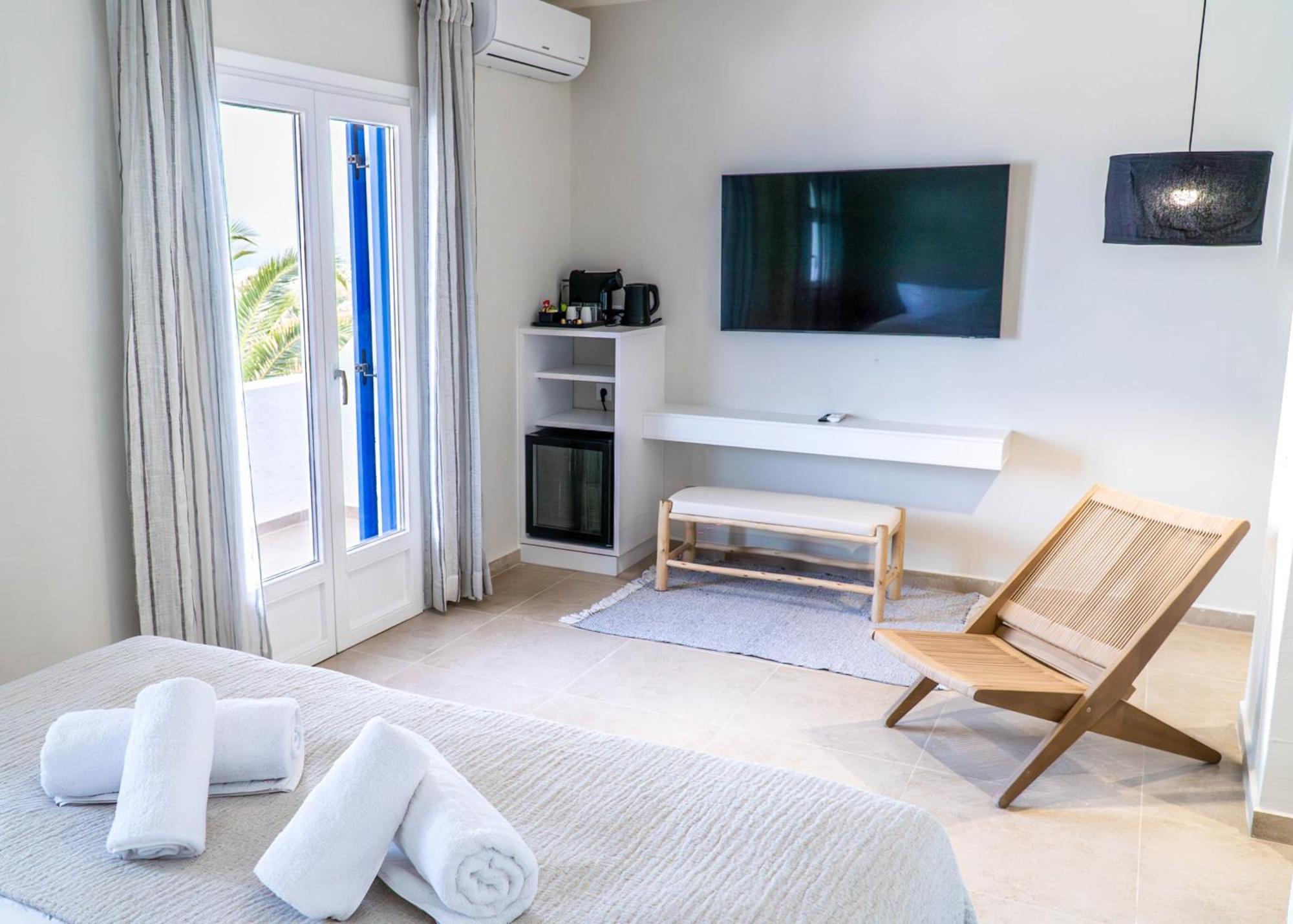 The Noverian Bios Santorini Boutique Hotel Fira  Chambre photo
